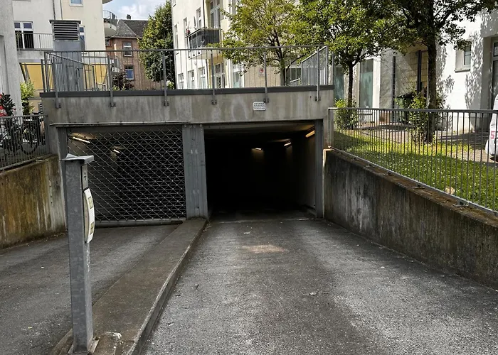 Gemütliche Helle Dach-wohnung In Frankfurt Apartamento *